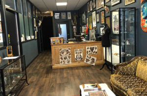 La-Main-Noire-Salon-tatouage-besancon-franche-comte-4